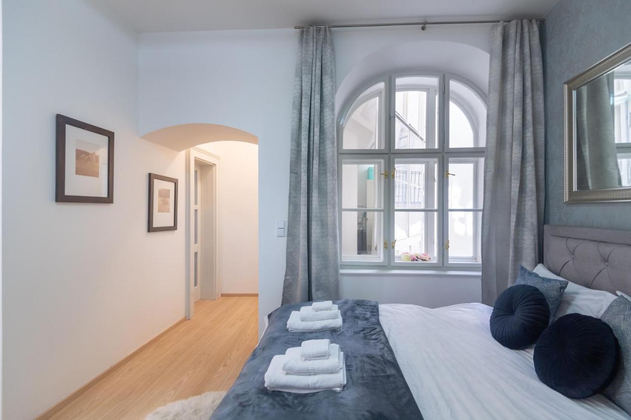 Quiet Apartment In The Heart Of Old Town Centre Praha Eksteriør bilde